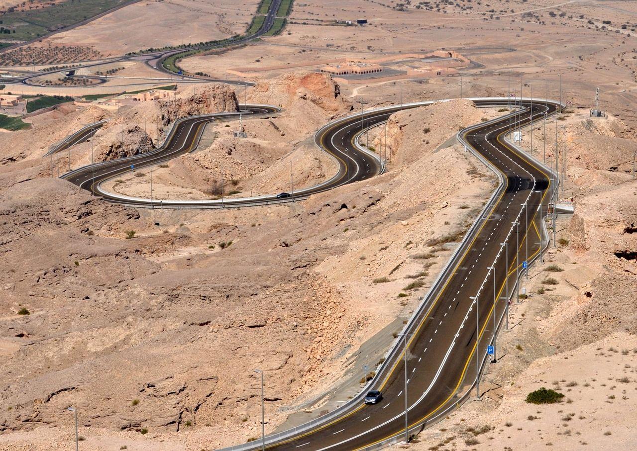 Common Questions About UAE Road Travel Planning